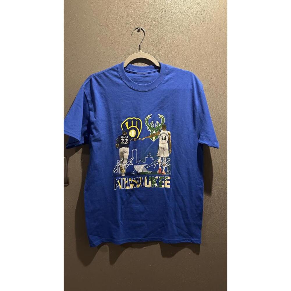 Milwaukee Brewers Graphic T-Shirt Blue Size M